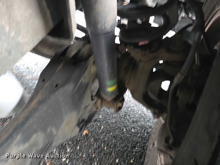 image for item EV3501 2019 Ford F350 Super Duty Crew Cab utility bed pickup truck