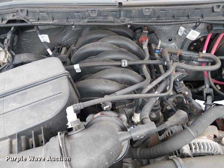 image for item EV3502 2022 Ford F350 Super Duty SuperCab pickup truck