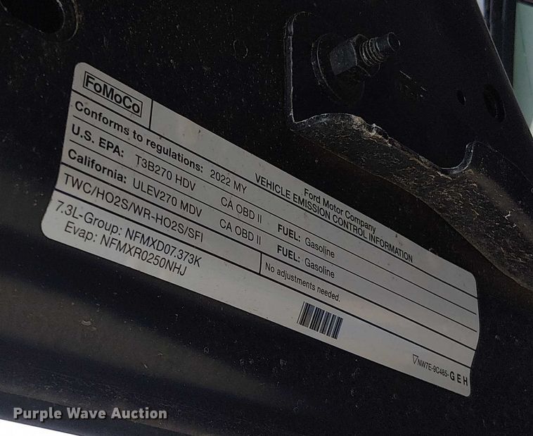 image for item EV3502 2022 Ford F350 Super Duty SuperCab pickup truck