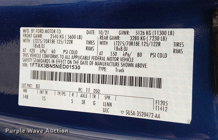 image for item EV3502 2022 Ford F350 Super Duty SuperCab pickup truck