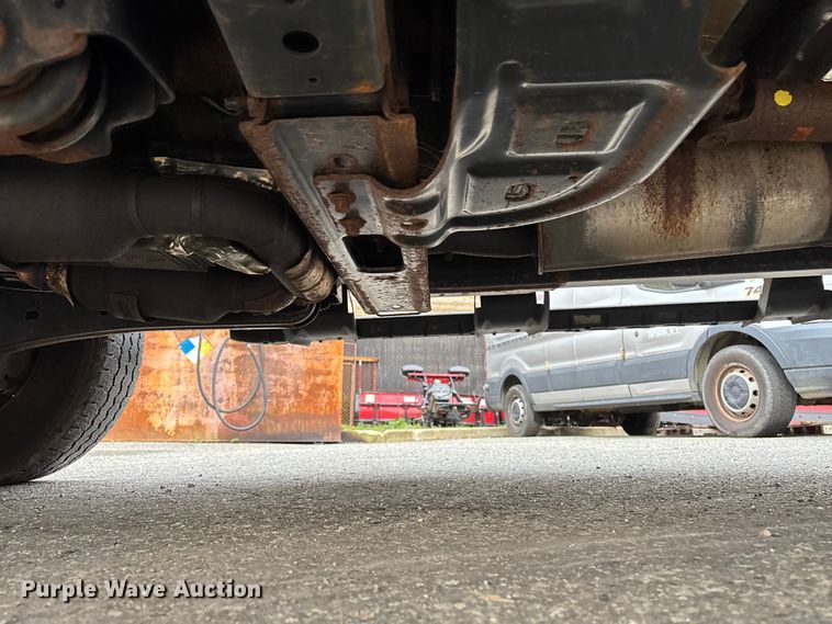 image for item EV3503 2021 Ford F350 Super Duty SuperCab pickup truck