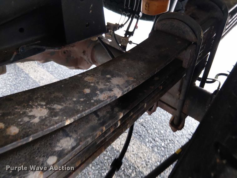 image for item EV3504 2022 Ford F350 Super Duty pickup truck