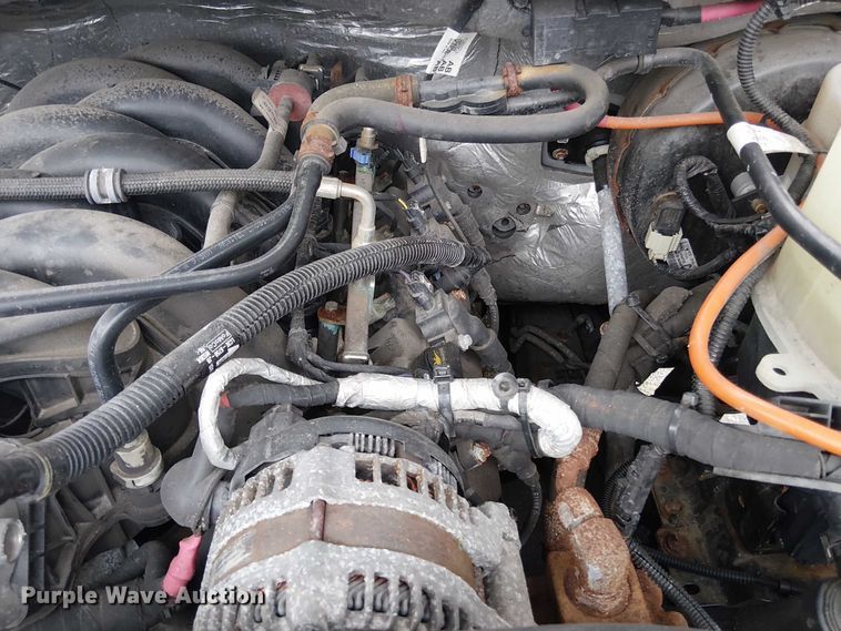 image for item EV3504 2022 Ford F350 Super Duty pickup truck