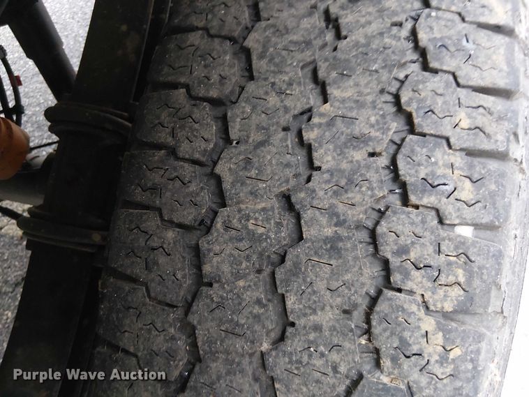 image for item EV3504 2022 Ford F350 Super Duty pickup truck