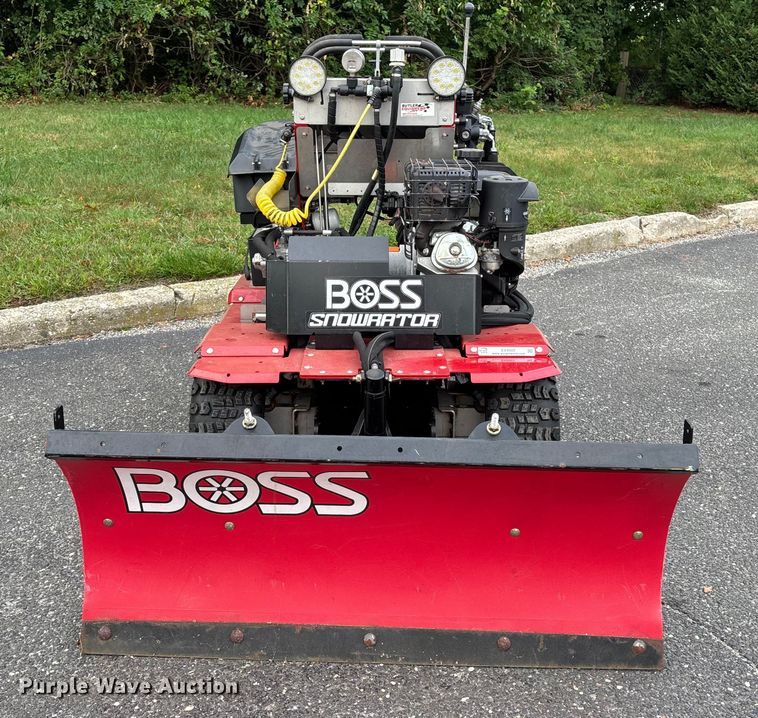 image for item EV4002 2022 Boss Snowrator snow pusher