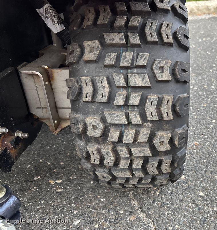 image for item EV4002 2022 Boss Snowrator snow pusher