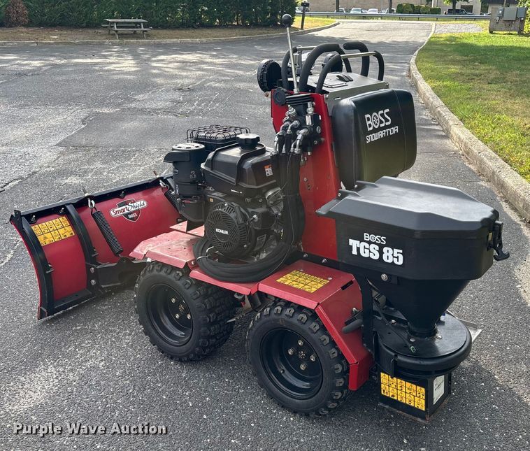 image for item EV4004 2022 Boss Snowrator snow pusher