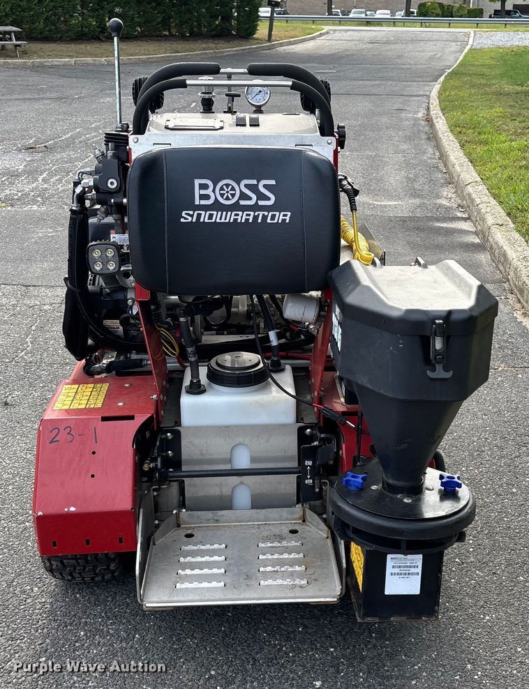 image for item EV4005 2022 Boss Snowrator snow pusher