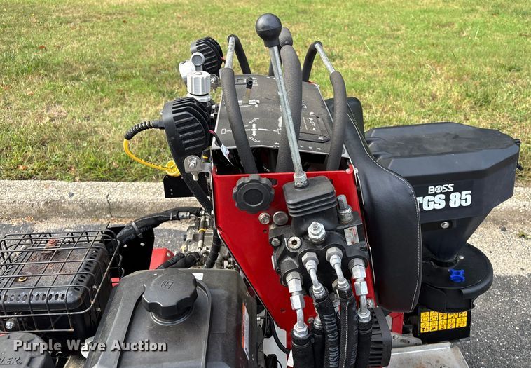 image for item EV4005 2022 Boss Snowrator snow pusher