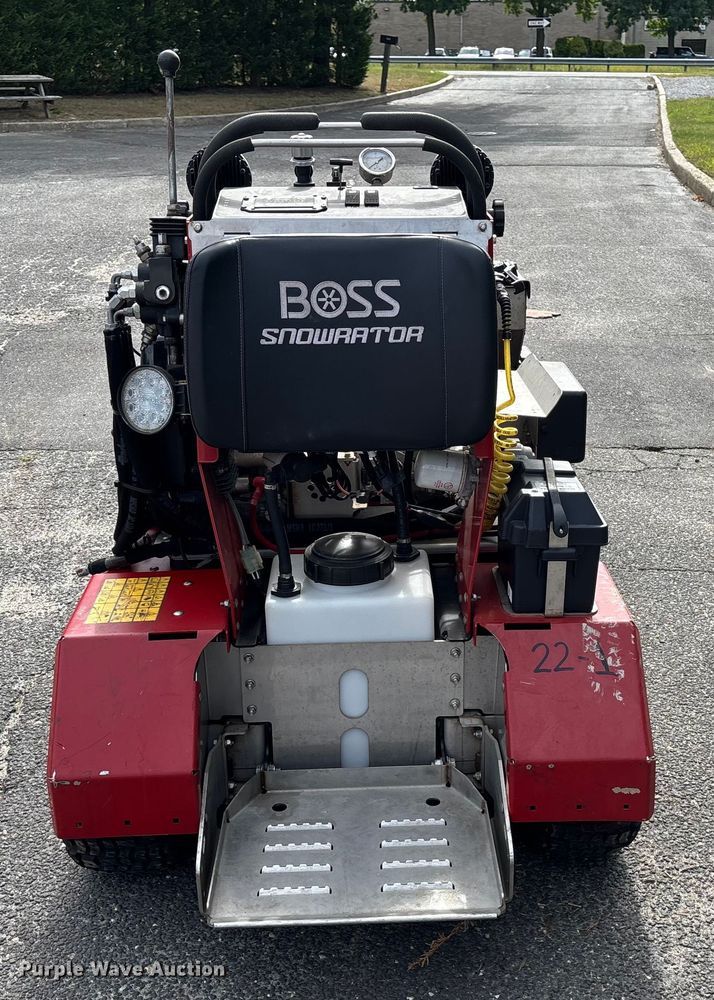 image for item EV4006 2021 Boss Snowrator snow pusher