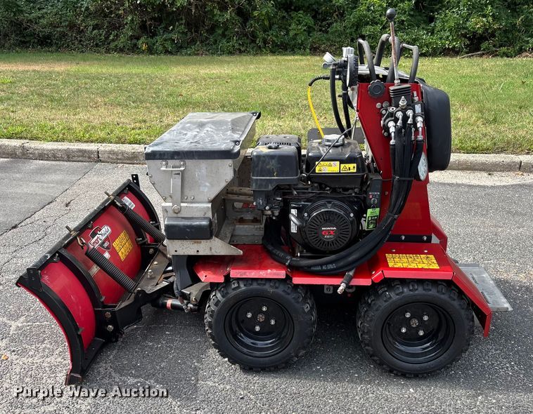 image for item EV4006 2021 Boss Snowrator snow pusher