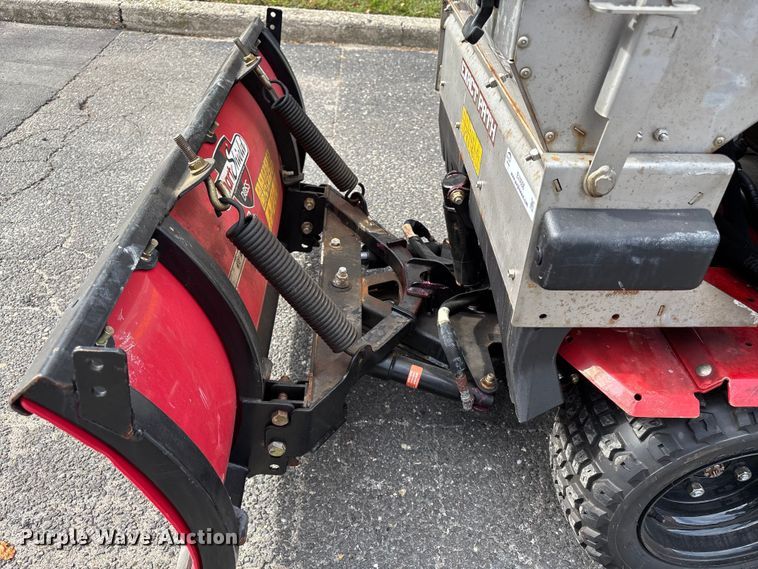 image for item EV4006 2021 Boss Snowrator snow pusher