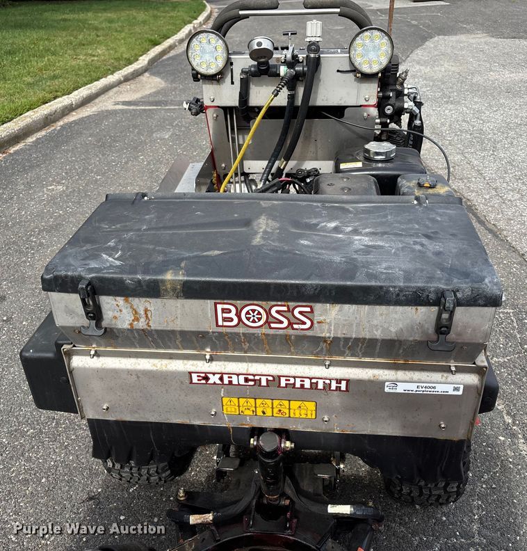 image for item EV4006 2021 Boss Snowrator snow pusher