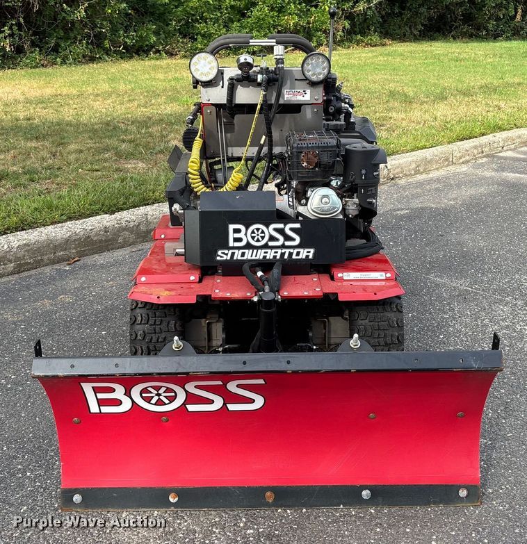 image for item EV4007 2022 Boss Snowrator snow pusher