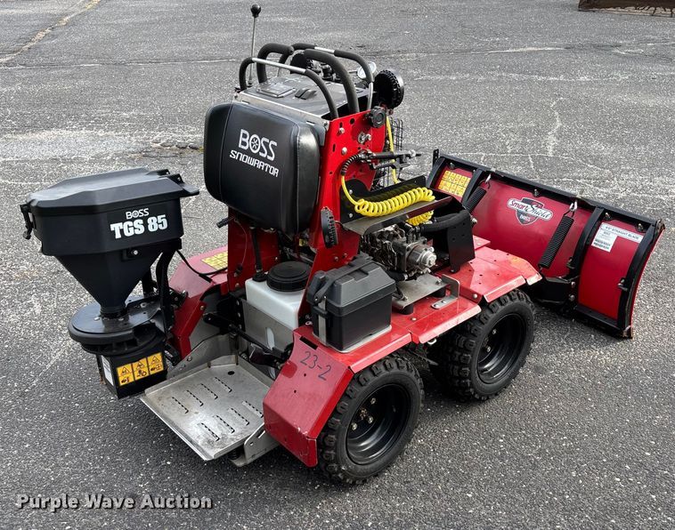 image for item EV4007 2022 Boss Snowrator snow pusher