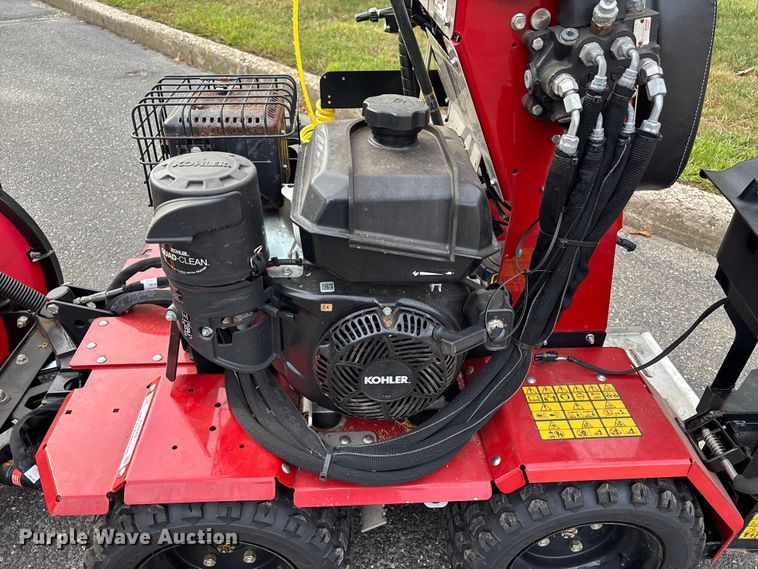 image for item EV4007 2022 Boss Snowrator snow pusher