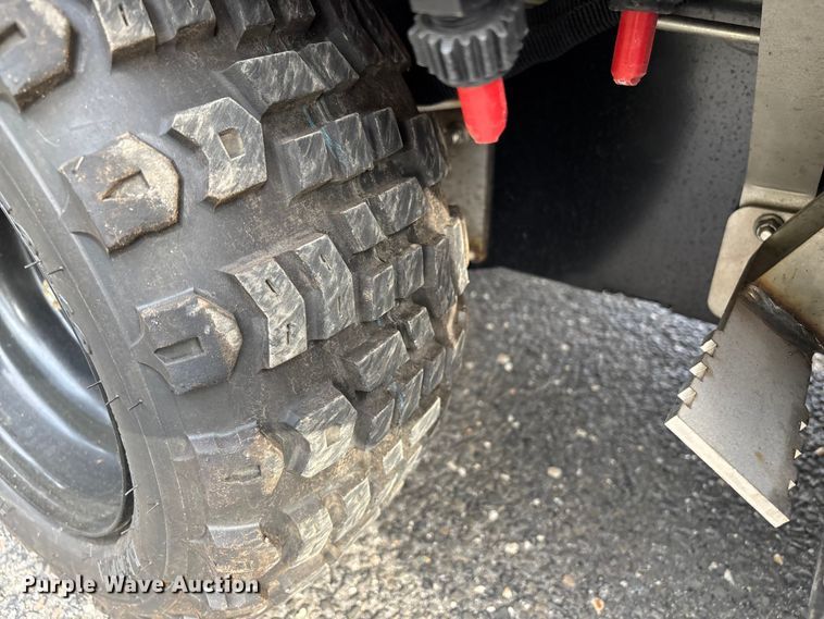 image for item EV4007 2022 Boss Snowrator snow pusher