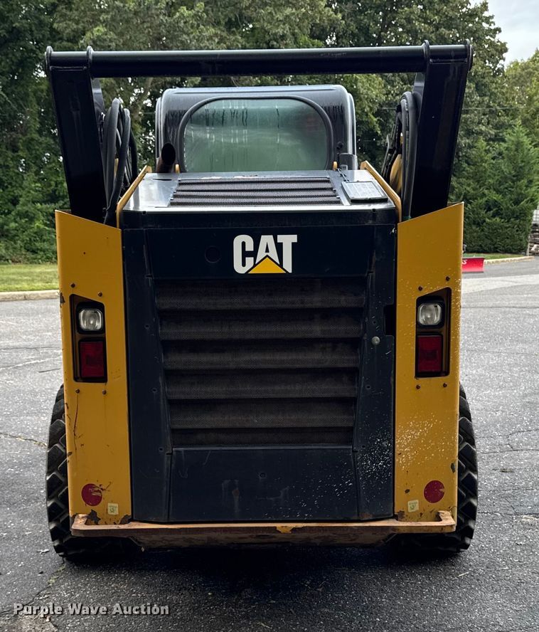 image for item EV4008 2015 Caterpillar 272D skid steer loader