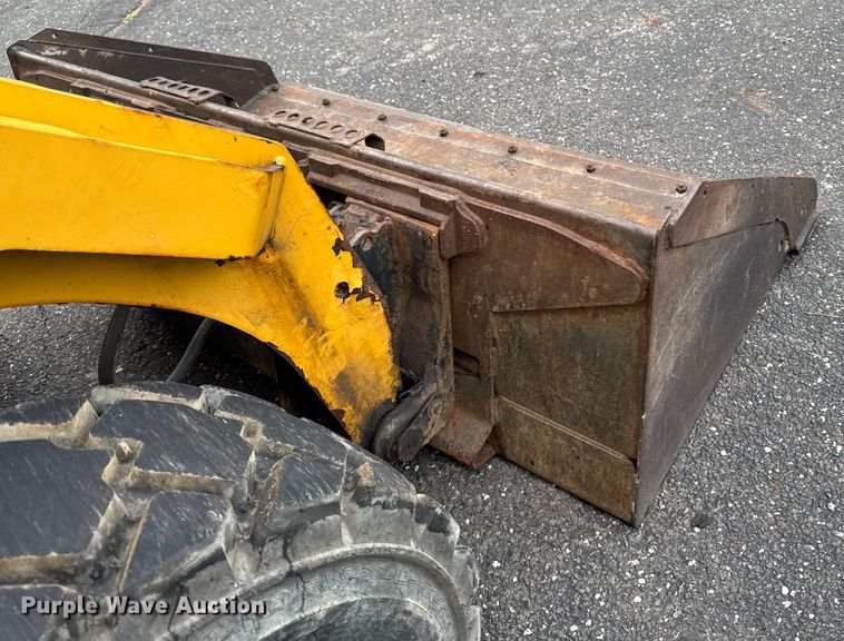 image for item EV4008 2015 Caterpillar 272D skid steer loader