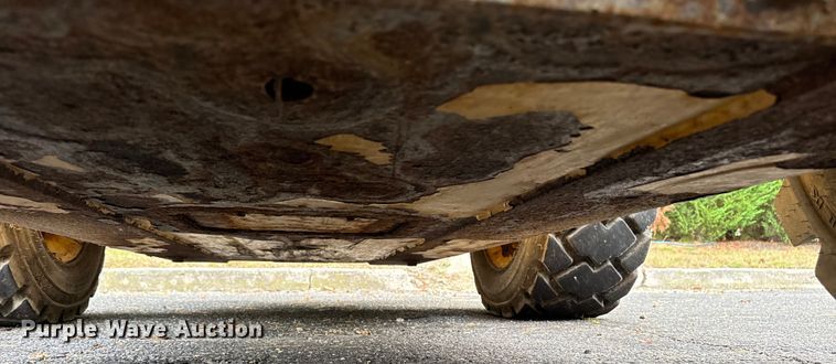 image for item EV4008 2015 Caterpillar 272D skid steer loader