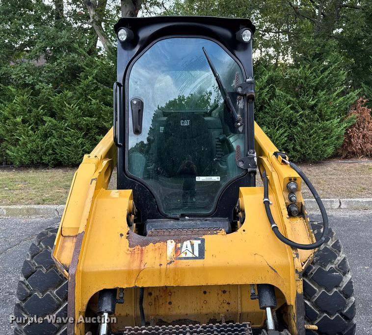 image for item EV4008 2015 Caterpillar 272D skid steer loader