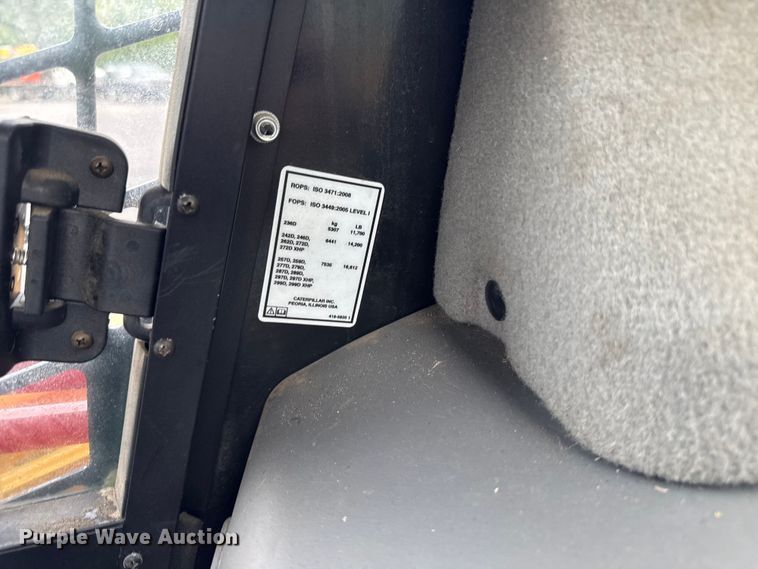 image for item EV4008 2015 Caterpillar 272D skid steer loader