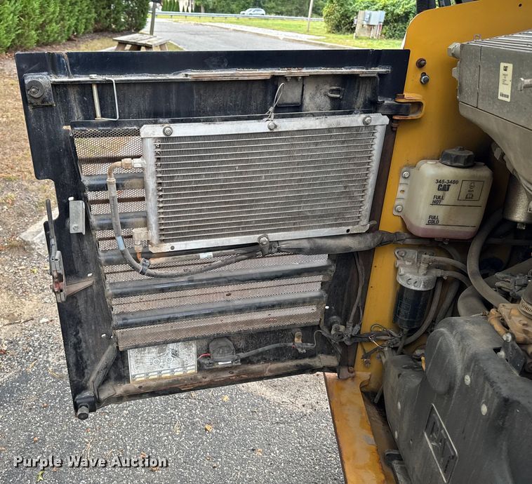 image for item EV4008 2015 Caterpillar 272D skid steer loader