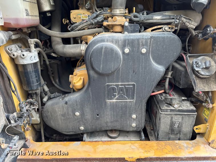 image for item EV4008 2015 Caterpillar 272D skid steer loader
