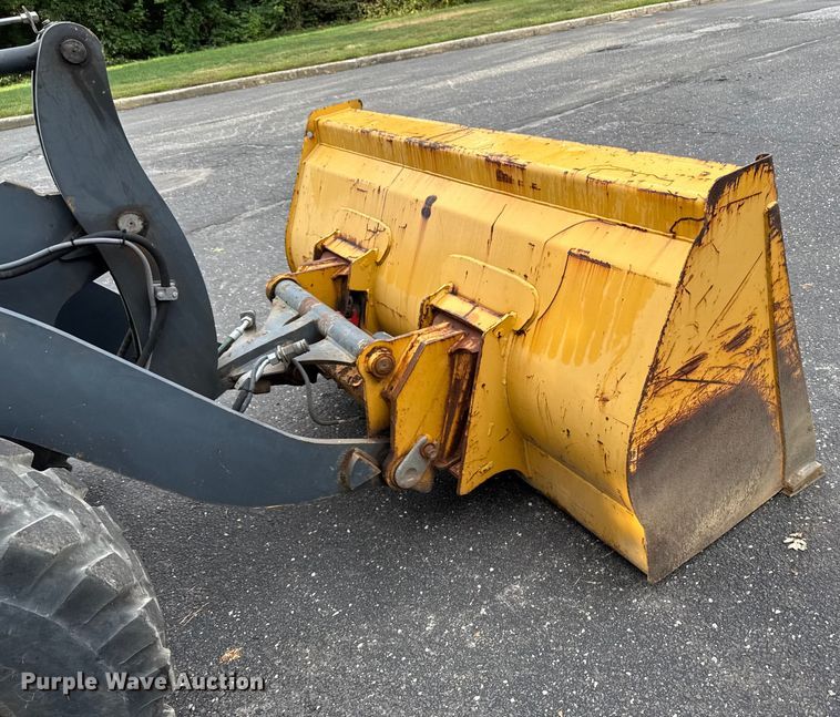 image for item EV4009 2017 John Deere 304K wheel loader