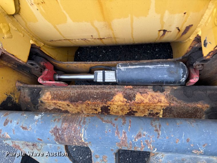 image for item EV4009 2017 John Deere 304K wheel loader