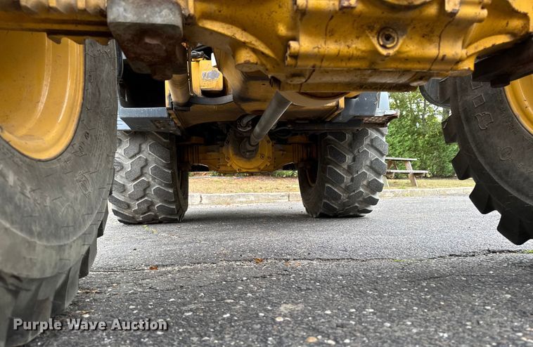 image for item EV4009 2017 John Deere 304K wheel loader