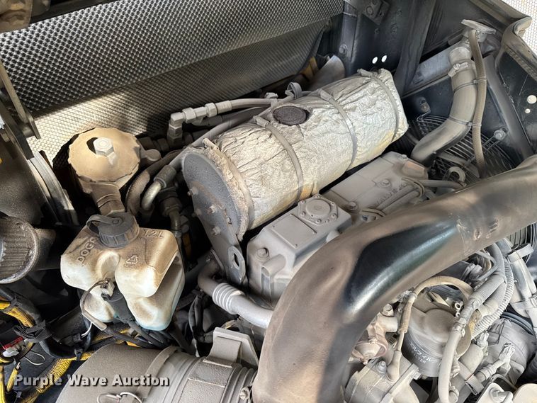 image for item EV4009 2017 John Deere 304K wheel loader