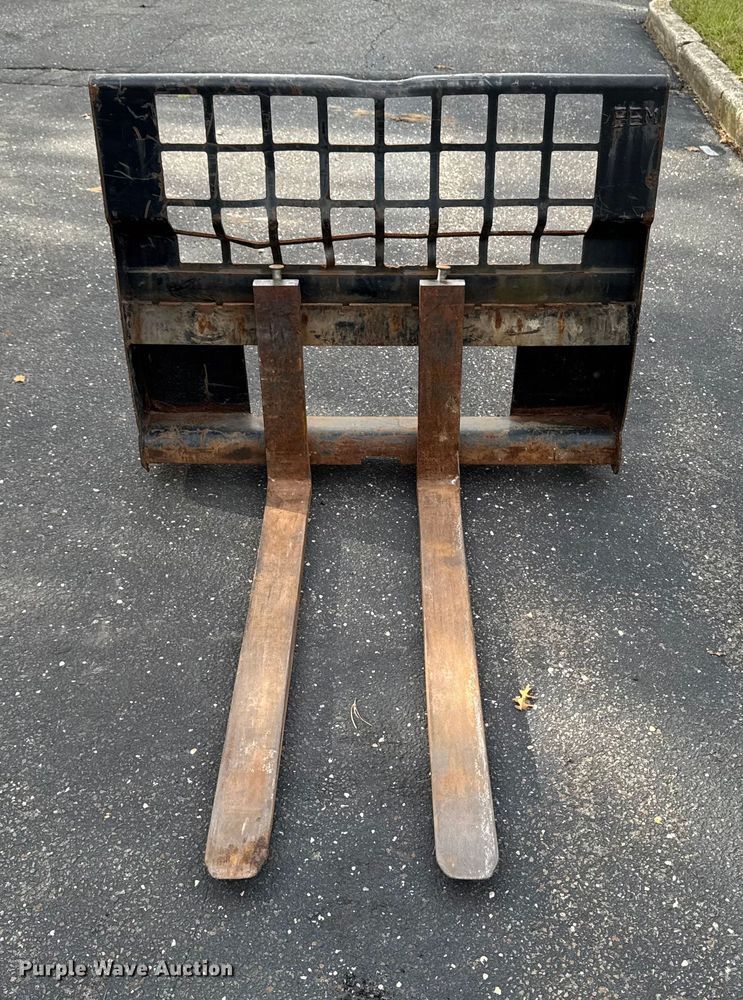 image for item EV4009 2017 John Deere 304K wheel loader