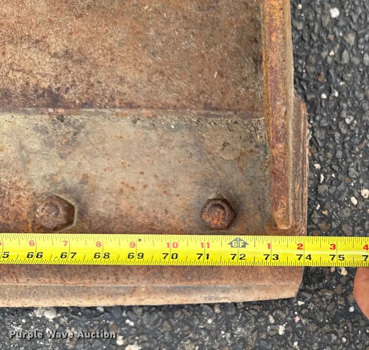 image for item EV4010 2015 Caterpillar 242D skid steer loader