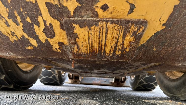 image for item EV4010 2015 Caterpillar 242D skid steer loader