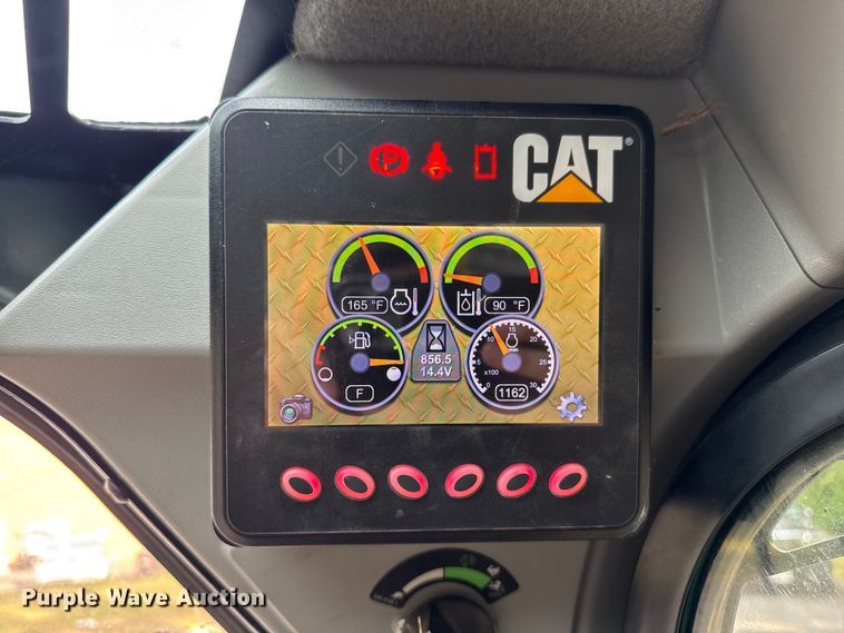 image for item EV4010 2015 Caterpillar 242D skid steer loader