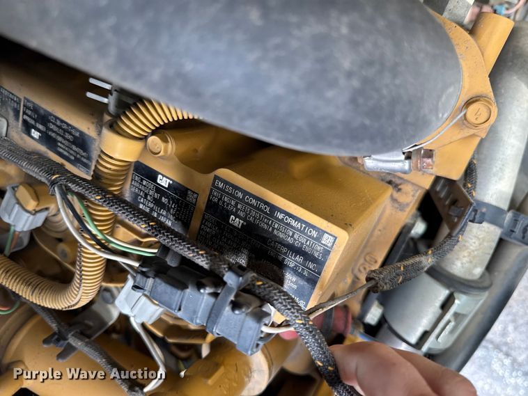 image for item EV4010 2015 Caterpillar 242D skid steer loader