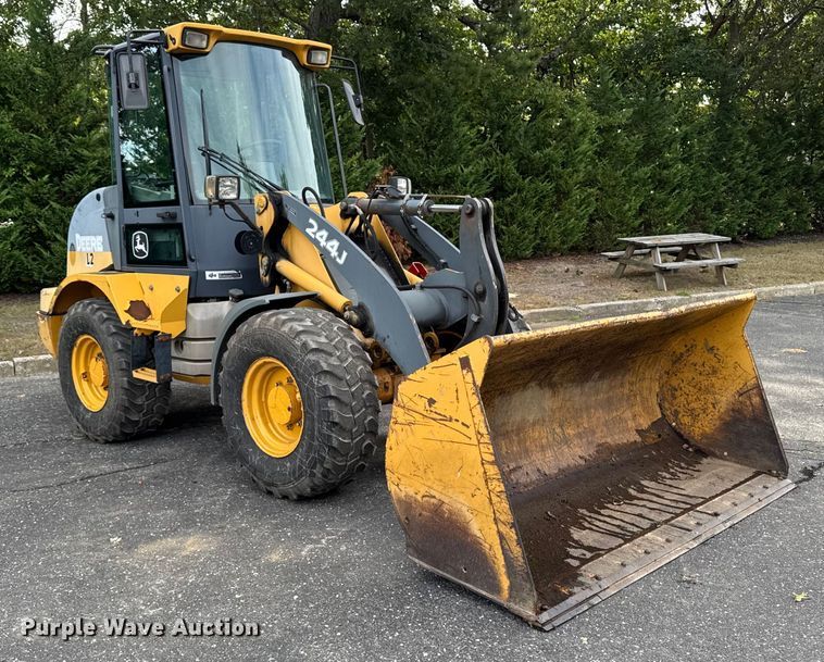 CARGADOR FRONTAL 2012 JOHN DEERE 244J