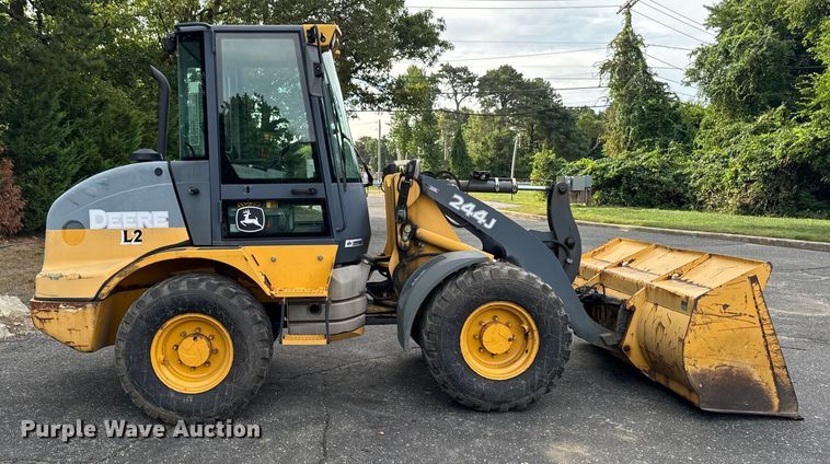 CARGADOR FRONTAL 2012 JOHN DEERE 244J