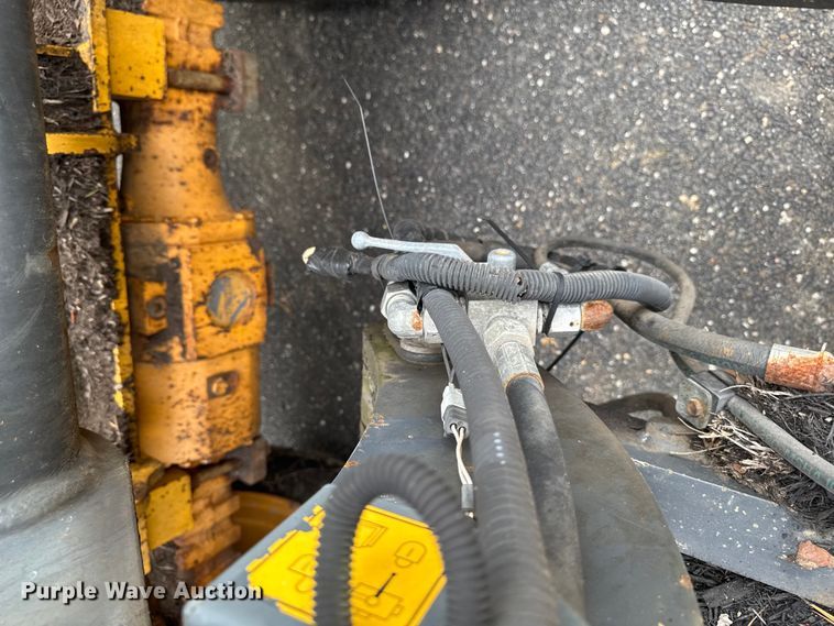 image for item EV4011 2012 John Deere 244J wheel loader