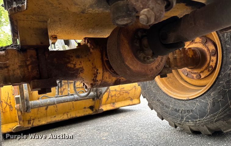 image for item EV4011 2012 John Deere 244J wheel loader
