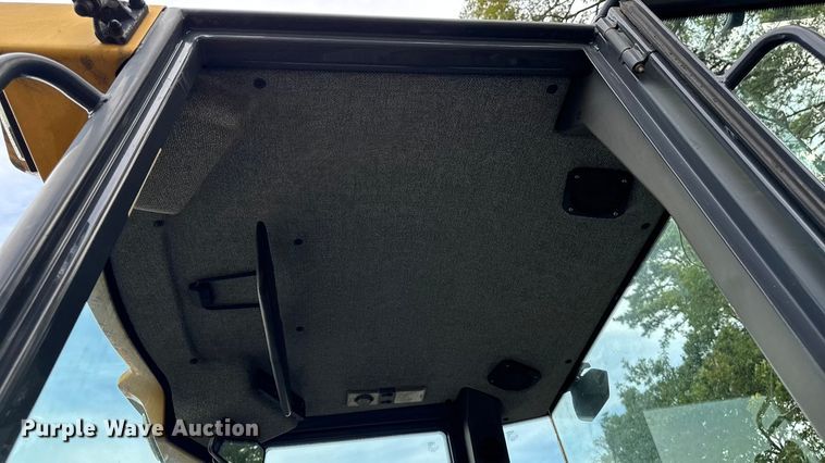 image for item EV4011 2012 John Deere 244J wheel loader