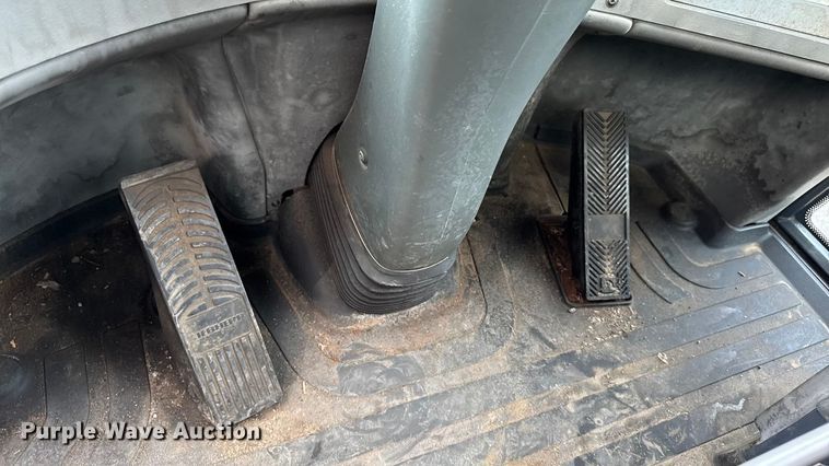 image for item EV4011 2012 John Deere 244J wheel loader