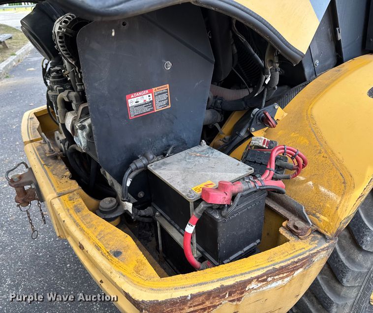 image for item EV4011 2012 John Deere 244J wheel loader