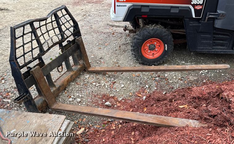 image for item EV4011 2012 John Deere 244J wheel loader