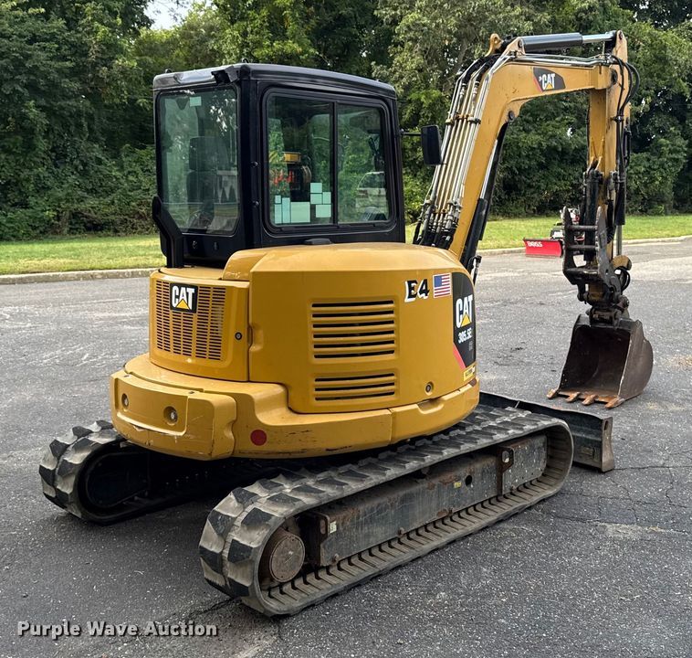 EXCAVADORA 2017 CATERPILLAR 3055E2