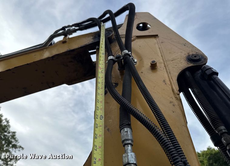 image for item EV4012 2017 Caterpillar 305.5E2 mini excavator