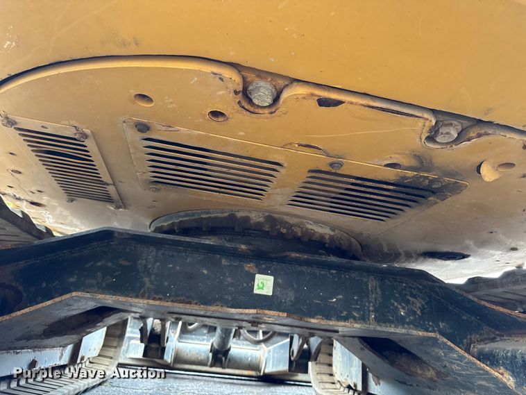 image for item EV4012 2017 Caterpillar 305.5E2 mini excavator