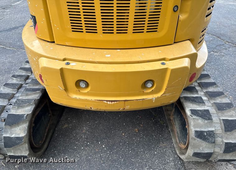 image for item EV4012 2017 Caterpillar 305.5E2 mini excavator