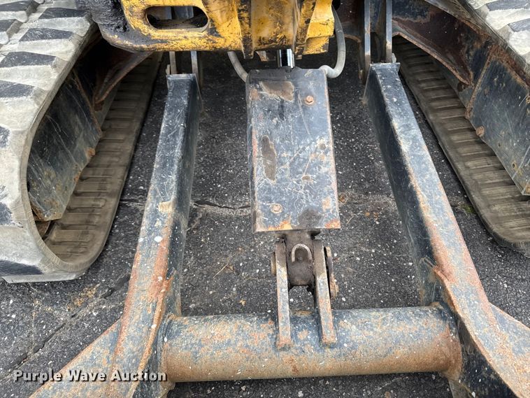 image for item EV4012 2017 Caterpillar 305.5E2 mini excavator